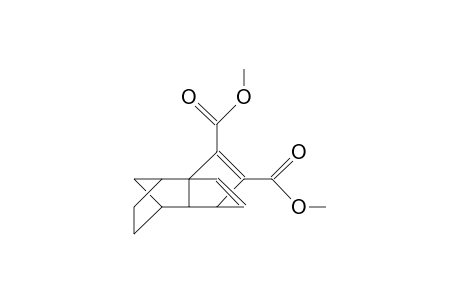8,9-Bis(methoxycarbonyl)-tetracyclo(5.2.2.1/3,6/.0/2,7/)dodeca-8,10-diene