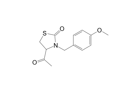 (-)-3-(4-Methoxybenzyl)-4-acetylthiazolidin-2-one