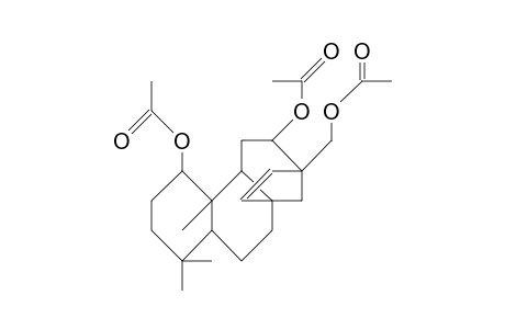 1,12,17-Triacetoxy-ent-beyerene