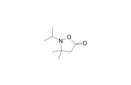 2-isopropyl-3,3-dimethyl-isoxazolidin-5-one