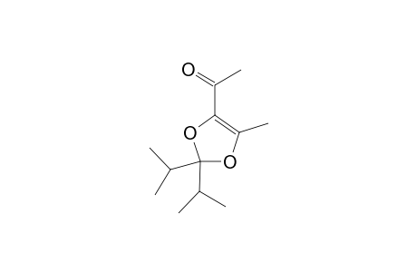 1-Acyl-2-methyl-4,4-di-2-propyl-3,5-dioxacyclopent-1-ene