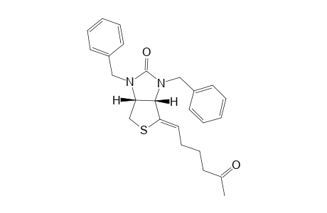 (3aR,6aR)-1,3-Dibenzyl-4-(5-oxohexylidene)-tetrahydro-1H-thieno[3,4-d]imidazole-2(3H)-one