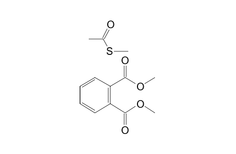 Mixture of thiocarboxylic and carboxylic acid esters
