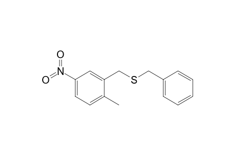 1-Methyl-4-nitro-2-[(phenylmethylsulfanyl)methyl]benzene