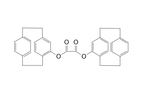 4,4'-bis{[2.2]Paracyclophane-(oxycarbonyl)}