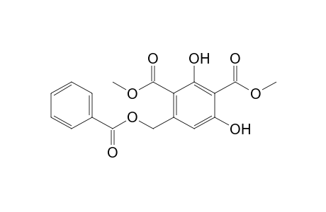 Dimethyl 2,4-dihydroxy-6-[(benzoyloxy)methyl]benzene-1,3-dicarboxylate