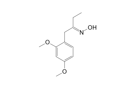 1-(2,4-Dimethoxyphenyl)butan-2-one oxime
