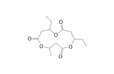 4,8-Diethyl-12-methyl-1,5,9-trioxacyclodecane-2,6,10-trione