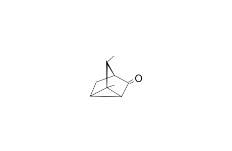 7-SYN-1,7-DIMETHYLTRICYCLO-[2.2.1.0(2,6)]-HEPTAN-3-ONE
