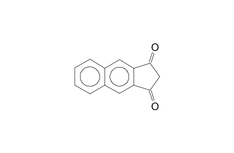 1H-Cyclopenta[b]naphthalene-1,3(2H)-dione