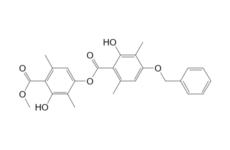 Benzoic acid, 2-hydroxy-3,6-dimethyl-4-(phenylmethoxy)-, 3-hydroxy-4-(methoxycarbonyl)-2,5-dimethylphenyl ester