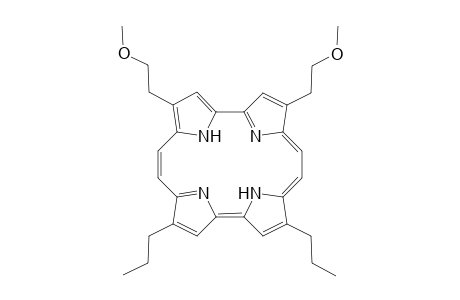 2,7-Bis(methoxyethyl)-12,17-dipropylporphycene