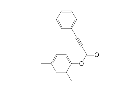 2,4-Dimethylphenyl phenylpropynoate