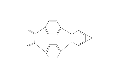 Bicyclo[4.1.0]hepteno[3,4-a]-7,8-dimethylene[2.2]paracyclophane