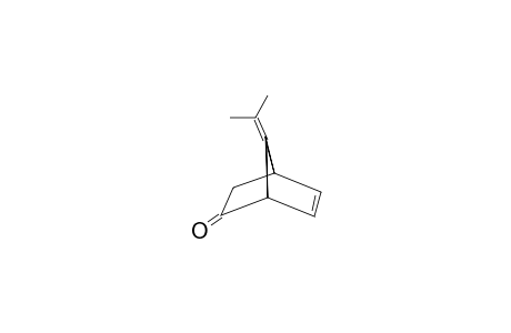 7-Isopropylidene-norbornen-2-one
