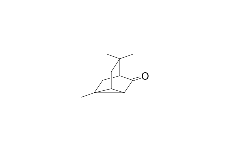 1,4,4-Trimethyl-tricyclo(3.2.1.0/2,7/)octan-6-one