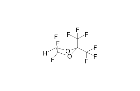 2,2-BIS(TRIFLUOROMETHYL)-4,4,5-TRIFLUORO-1,3-DIOXOLANE