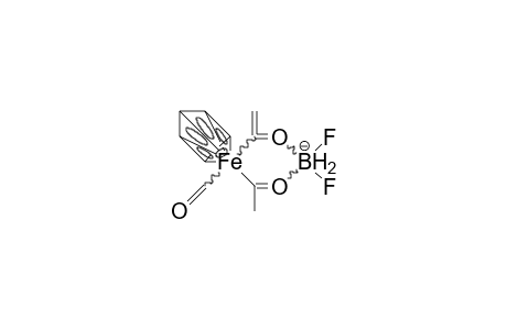 /.eta.-5/-Cyclopentadienyl-carbonyl-iron-/.eta.-3/-ketene-ethanoyl-difluoro-boron complex anion