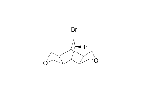 exo,exo-4,8-(1,2-Dibromoetheno)-2,6-dioxaperhydro-s-indacene