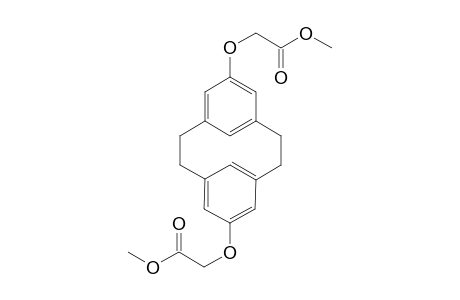 5,13-bis{ (Methoxycarbonyl)methoxy}[2.2]metacyclophane