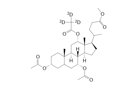 Cholan-24-oic acid, 3,7-bis(acetyloxy)-12-(acetyl-D3-oxy)-, methyl ester, (3.alpha.,5.beta.,7.alpha.,12.alpha.)-