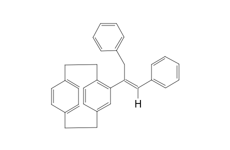 4-[(E)-1'-Benzyl-2'-(phenylethenyl)]-[2.2]paracyclophane