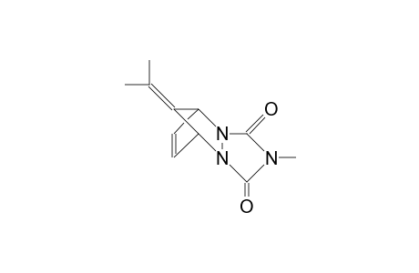 10-Isopropylidene-4-methyl-2,4,6-triaza-tricyclo(5.2.1.0/2,6/)dec-8-ene-3,5-dione