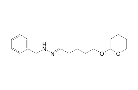 (E/Z)-1-Benzyl-2-(5-((tetrahydro-2H-pyran-2-yl)oxy)- pentylidene)hydrazine