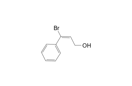 (E)-3-Bromo-3-fenilprop-2-en-1-ol