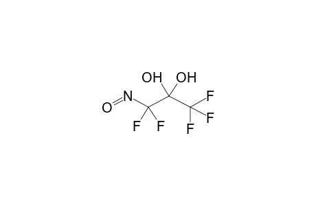 1-NITROSO-2,2-PERFLUOROPROPANDIOL