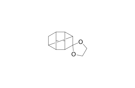Pentacyclo-[5.3.0.0(2,5).0(3,9).0(4,8)]decan-6-one ethyleneketal