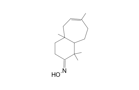 9-Oximido-1,4,8,8-tetramethylbicyclo[5.4.0]undec-3-ene