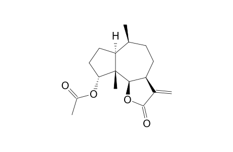 4-ALPHA-ACETHOXYPSEUDOGUAIAN-6-BETA,12-OLIDE