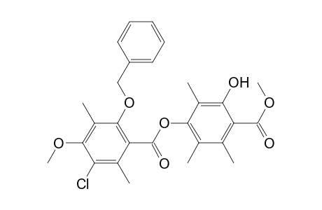 Benzoic acid, 3-chloro-4-methoxy-2,5-dimethyl-6-(phenylmethoxy)-, 3-hydroxy-4-(methoxycarbonyl)-2,5,6-trimethylphenyl ester