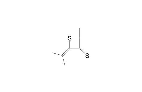 3-Thietanethione, 2,2-dimethyl-4-(1-methylethylidene)-