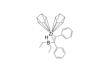 (Biscyclopentadienylzirconium)(bisphenylethenyl)(.mu.-hydro)(diethylboronium) complex