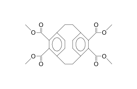 4,5,12,13-Tetramethoxycarbonyl-(2,2)-paracyclophane