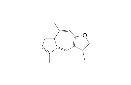 Linderazulene