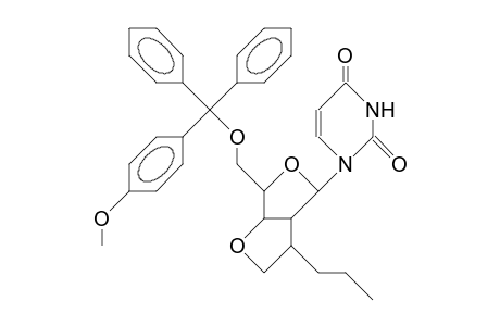 1-(5-O-<4-Monomethoxy-trityl>-2-deoxy-2-C,3-O-<1-N-propyl-ethylene>-B-D-lyxofuranosyl)-uracil