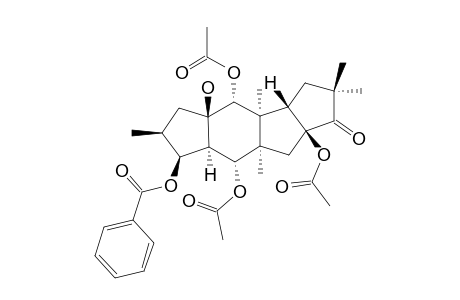 (2S*,3S*,4R*,5R*,6R*,8S*,12S*,13S*,14R*,15R*)-5,8,14-TRIACETOXY-3-BENZOYLOXY-15-HYDROXY-9-OXO-PARALIANE