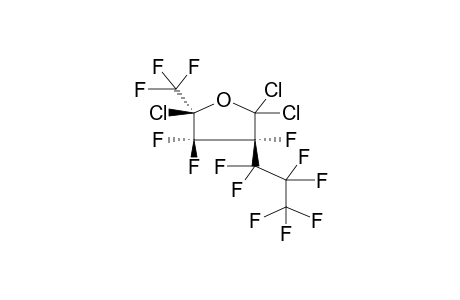 TRANS-2-TRIFLUOROMETHYL-4-HEPTAFLUOROPROPYL-2,5,5-TRICHLOROTRIFLUOROOXOLANE