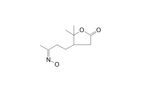 (+-)-5,5-dimethyl-4-(3-oxobutyl)dihydro-2(3H)-furanone 4-oxime