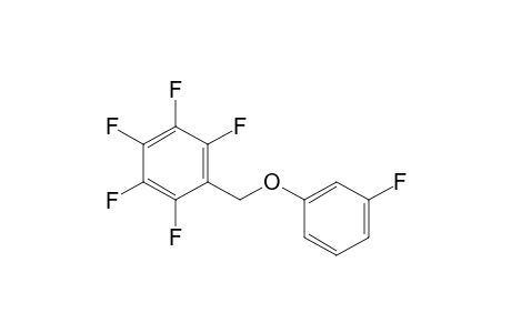 1-Fluoro-3-(2,3,4,5,6-pentafluorobenzyloxy)benzene