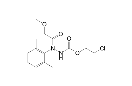 Hydrazinecarboxylic acid, 2-(2,6-dimethylphenyl)-2-(methoxyacetyl)-, 2-chloroethyl ester