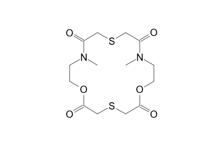 4,16-Dimethyl-1,10-dithia-4,16-diaza-7,13-dioxamacrocyclooctadecan-3,8,12,17-tetraone