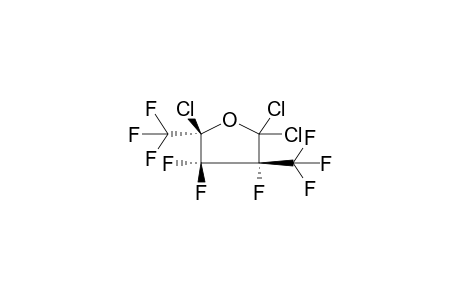 TRANS-2,4-BIS(TRIFLUOROMETHYL)-2,5,5-TRICHLOROTRIFLUOROOXOLANE