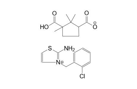 2-amino-3-(2-chlorobenzyl)-1,3-thiazol-3-ium 3-carboxy-2,2,3-trimethylcyclopentanecarboxylate