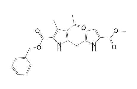 (phenylmethyl) 4-ethanoyl-5-[(5-methoxycarbonyl-1H-pyrrol-2-yl)methyl]-3-methyl-1H-pyrrole-2-carboxylate