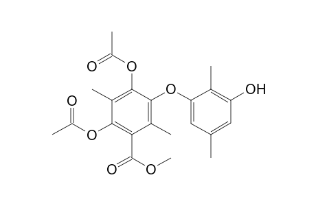 Methyl 2,4-diacetoxy-5-(3'-hydroxy-2',5'-dimethylphenoxy)-3,6-dimethylbenzoate