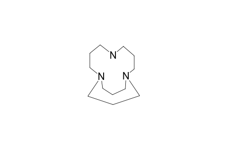 1,5,9-Triazabicyclo[7.3.3]pentadecane